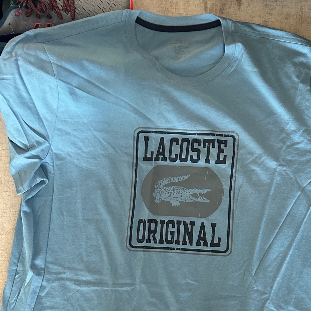 Lacoste Men's Light Blue Graphic Tee